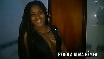 Alma Gemaena'S Sensual Massage With Her Husband Dilson In Caricicas, Madureira